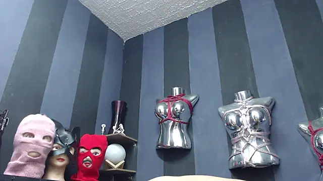 Snapshot of ADELHEY_RAN chatting on 16, 12, 2024 ADELHEY RAN online show from 16, 12, 2024