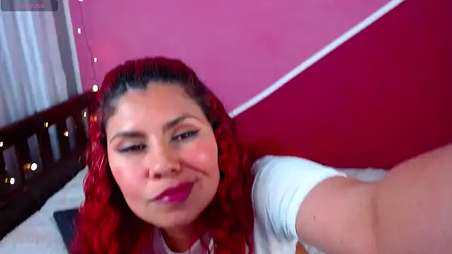 Queenamazon1 online show from 21, 1, 2025