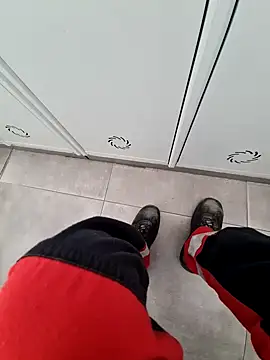 Snapshot of 987654Alf chatting on 14, 1, 2025 987654Alf online show from 14, 1, 2025