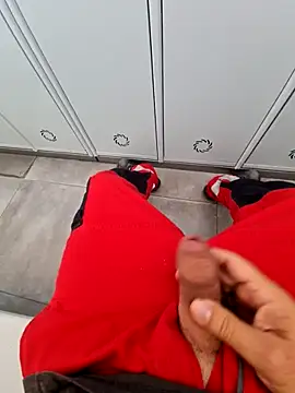 Snapshot of 987654Alf chatting on 25, 9, 2025 987654Alf online show from 25, 9, 2025