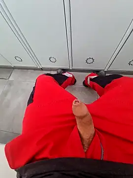 Snapshot of 987654Alf chatting on 11, 11, 2025 987654Alf online show from 11, 11, 2025