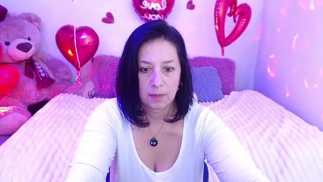 Snapshot of camilalatti chatting on 11, 2, 2026 camilalatti online show from 11, 2, 2026