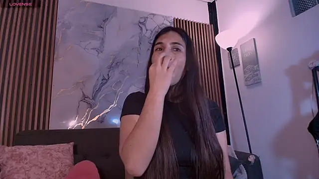 Snapshot of MarieJaneX chatting on 19, 10, 2025 MarieJaneX online show from 19, 10, 2025