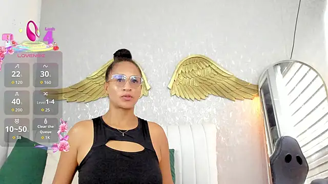EmmaFerrary online show from 28, 6, 2026