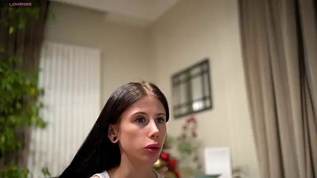 Your Nicolett online show from 15, 2, 2025