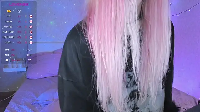 Misty Shadow online show from 5, 12, 2024