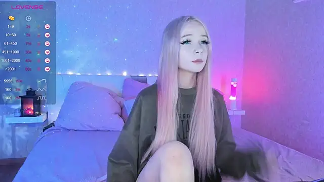 Misty Shadow online show from 25, 1, 2025