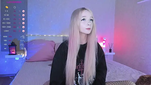 Misty Shadow online show from 1, 3, 2025