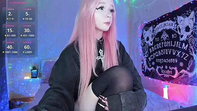 Misty Shadow online show from 24, 10, 2025