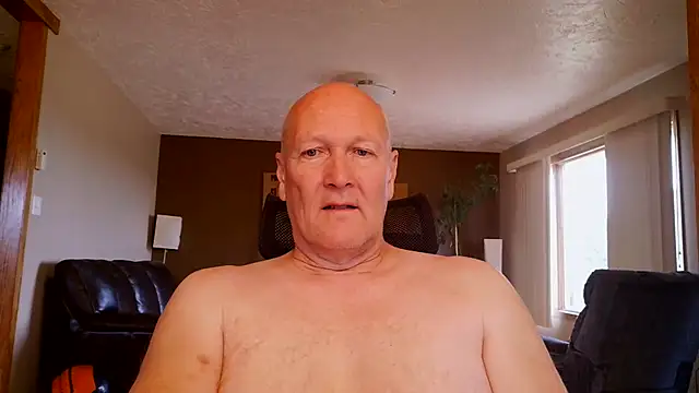 Snapshot of BasicAnt chatting on 26, 6, 2026 BasicAnt online show from 26, 6, 2026
