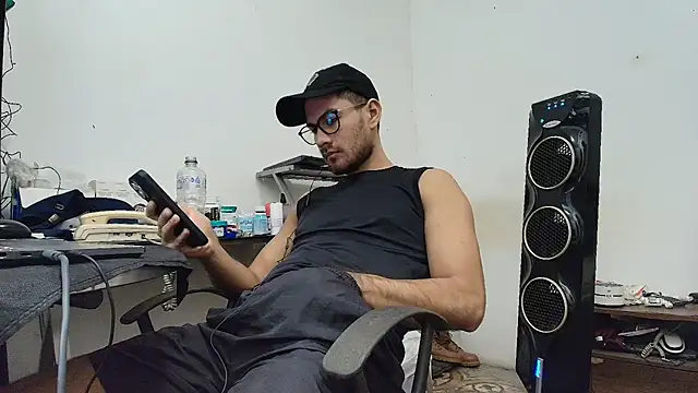 Snapshot of x-sebastian chatting on 7, 2, 2026 x-sebastian online show from 7, 2, 2026