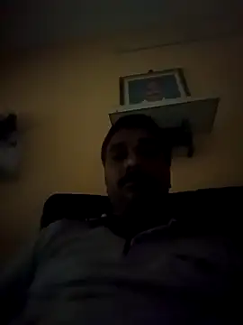 Snapshot of divakar2022 chatting on 21, 10, 2025 divakar2022 online show from 21, 10, 2025