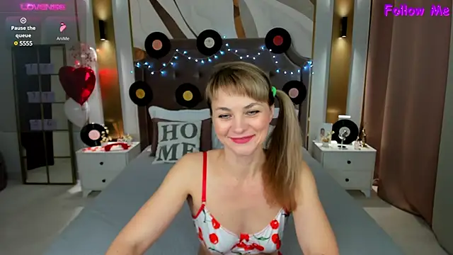 annasimonsj online show from 12, 3, 2025