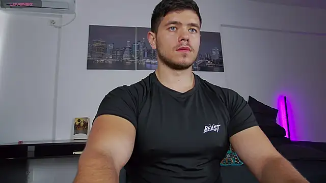 Arilas  online show from 6, 11, 2025