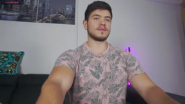 Arilas  online show from 14, 11, 2025