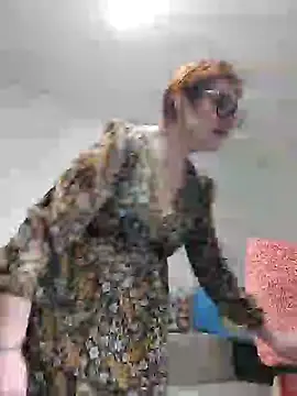 Snapshot of Fire_Night chatting on 14, 2, 2025 Fire Night online show from 14, 2, 2025