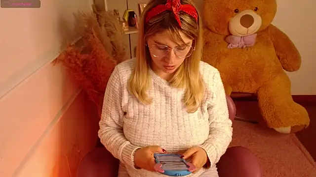 Snapshot of thamarajane chatting on 22, 1, 2025 thamarajane online show from 22, 1, 2025