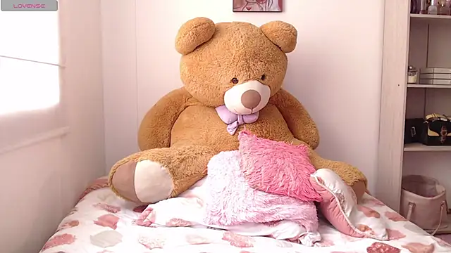 Snapshot of thamarajane chatting on 20, 3, 2026 thamarajane online show from 20, 3, 2026