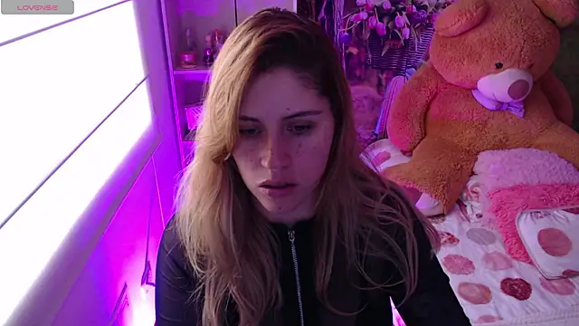 Snapshot of thamarajane chatting on 24, 3, 2026 thamarajane online show from 24, 3, 2026