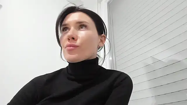 Snapshot of Cameron_diazz chatting on 4, 12, 2025 Cameron diazz online show from 4, 12, 2025