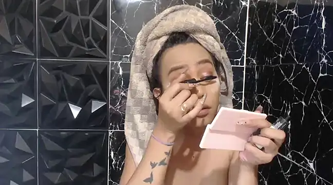 MissKeanna online show from 6, 3, 2025