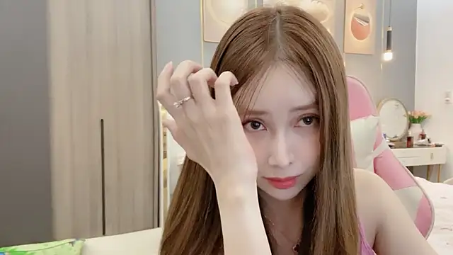 Snapshot of ANNA102 chatting on 6, 1, 2025 ANNA102 online show from 6, 1, 2025