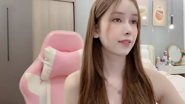 Snapshot of ANNA102 chatting on 9, 1, 2025 ANNA102 online show from 9, 1, 2025