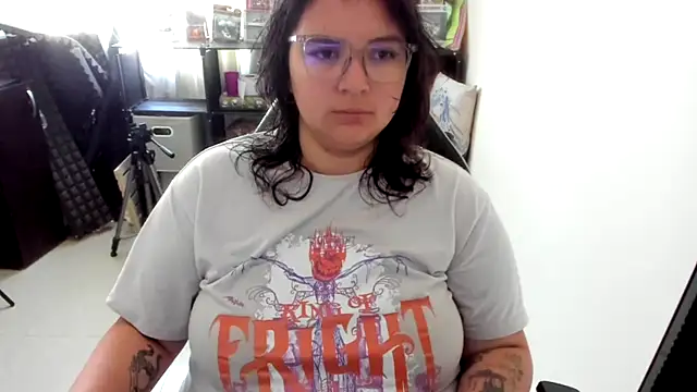 aika-dreams online show from 22, 11, 2025