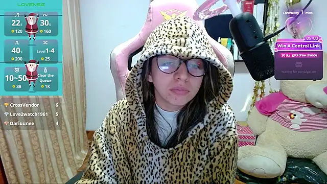 Maggie Fox3 online show from 1, 1, 2025