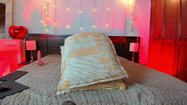 MiaMarin hot online show from 12, 3, 2026