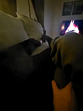 Snapshot of Sim_june chatting on 2, 11, 2025 Sim june online show from 2, 11, 2025