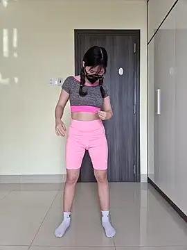 HinaLovely online show from 10, 1, 2025