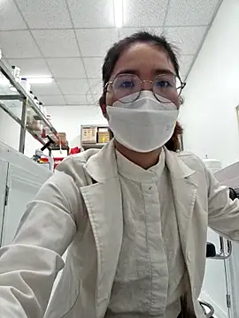 HinaLovely online show from 16, 2, 2026