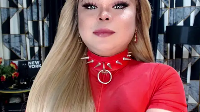 Snapshot of Mistress_DOMnicaaxx chatting on 29, 10, 2025 Mistress DOMnicaaxx online show from 29, 10, 2025