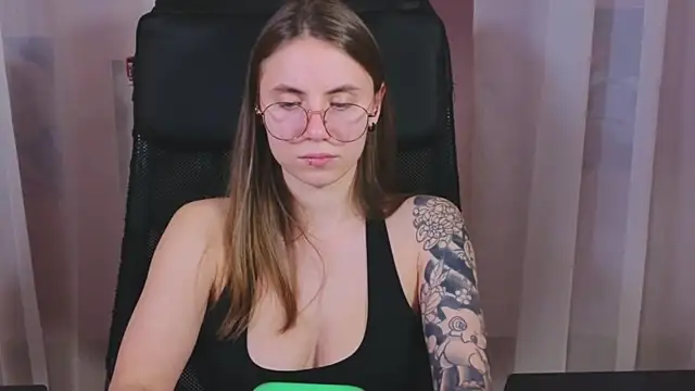  AnnaStark  online show from 14, 3, 2025