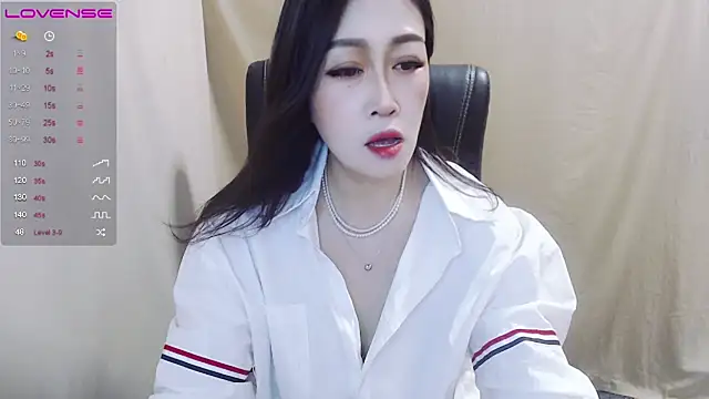 Snapshot of AkinLocal chatting on 9, 9, 2025 AkinLocal online show from 9, 9, 2025