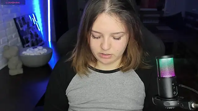 XNirvanaX online show from 9, 10, 2025