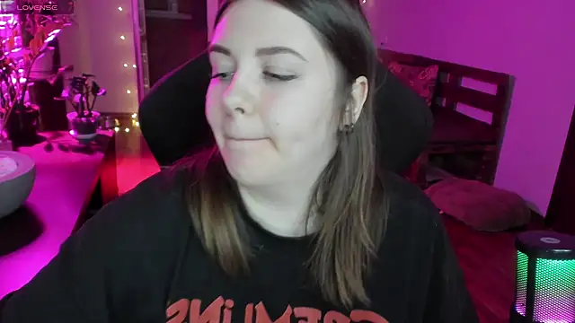 Snapshot of XNirvanaX chatting on 5, 2, 2026 XNirvanaX online show from 5, 2, 2026