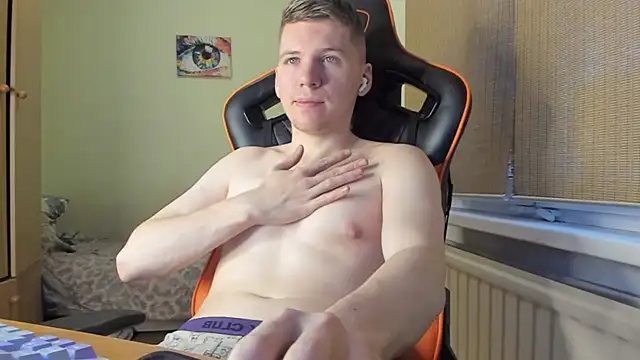 Bananas dick online show from 20, 12, 2024