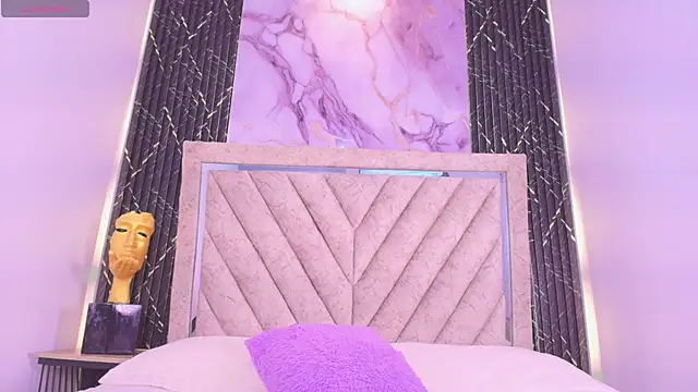 Snapshot of Hanna_Evaanss chatting on 12, 9, 2025 Hanna Evaanss online show from 12, 9, 2025