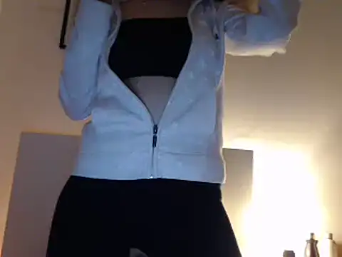 Snapshot of ocean_eyess_ chatting on 30, 11, 2025 ocean eyess online show from 30, 11, 2025