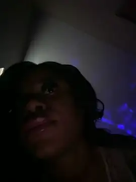 Snapshot of Tikalalin chatting on 26, 2, 2025 Tikalalin online show from 26, 2, 2025