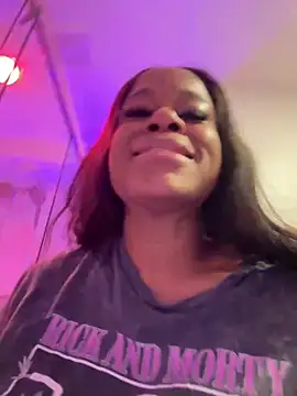 Snapshot of Tikalalin chatting on 23, 3, 2025 Tikalalin online show from 23, 3, 2025