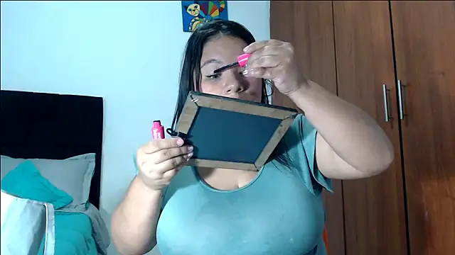 Snapshot of Van3orgasm4me chatting on 3, 5, 2026 Van3orgasm4me online show from 3, 5, 2026