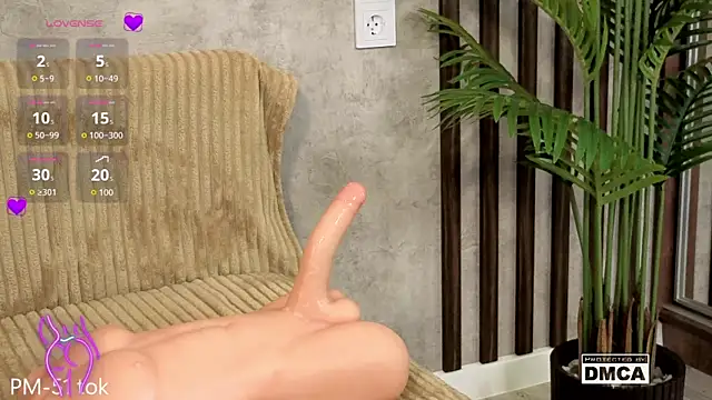 Holl1Would online show from 9, 3, 2026