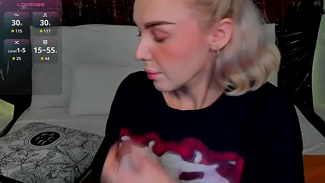 LianaFord online show from 24, 10, 2025