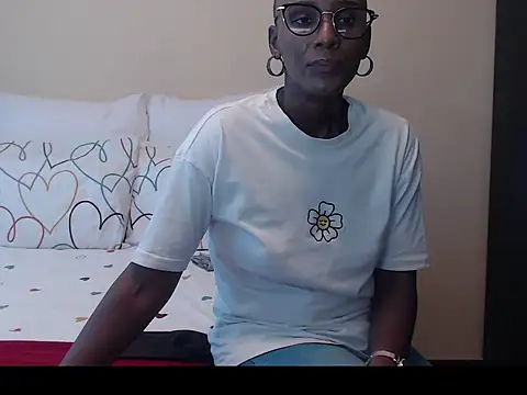 yummycherryxx online show from 3, 10, 2025