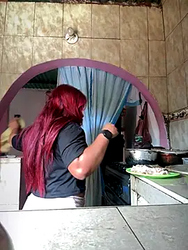 Snapshot of sweet_morbid_hot chatting on 17, 11, 2025 sweet morbid hot online show from 17, 11, 2025