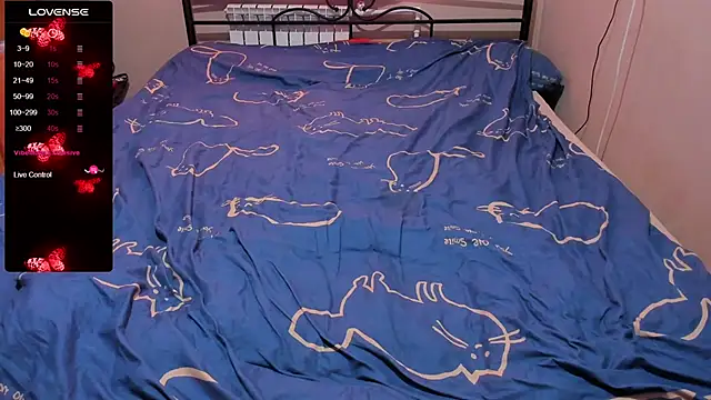 Snapshot of eva_zero chatting on 4, 11, 2025 eva zero online show from 4, 11, 2025