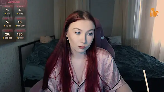 Cute lina online show from 17, 2, 2025